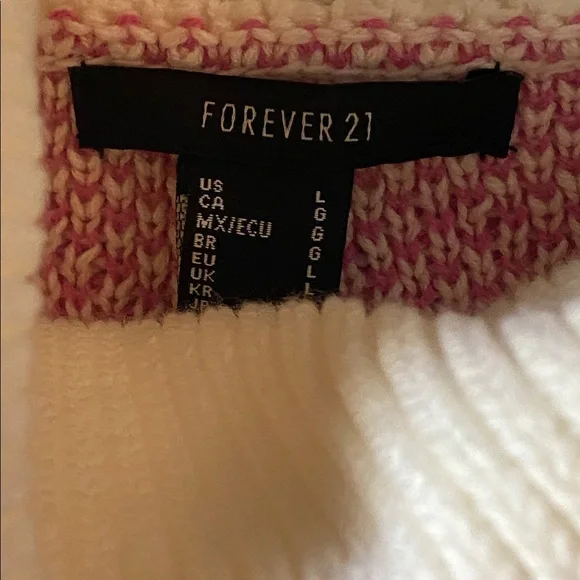 Forever 21 sweater, pink & cream color with hearts & bows, women’s size large - Picture 3 of 8